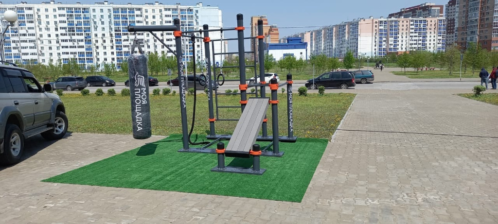 Уличный мешок TOTALBOX на детской площадке в Хабаровске
