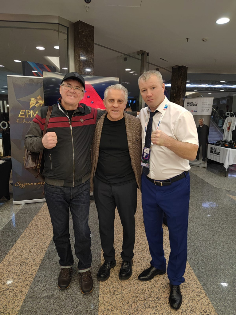 Директор TOTALBOX А.Н. Олюнин на 5 Всероссийском боксерском форуме
