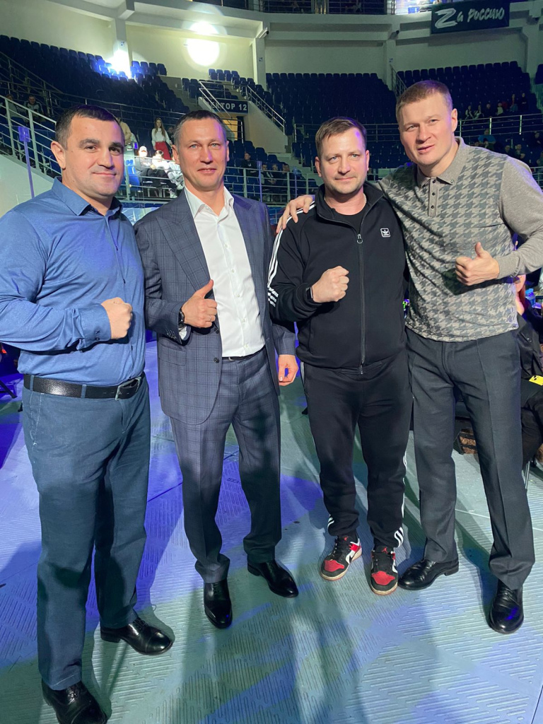 Гости турнира Open FC 24.jpg