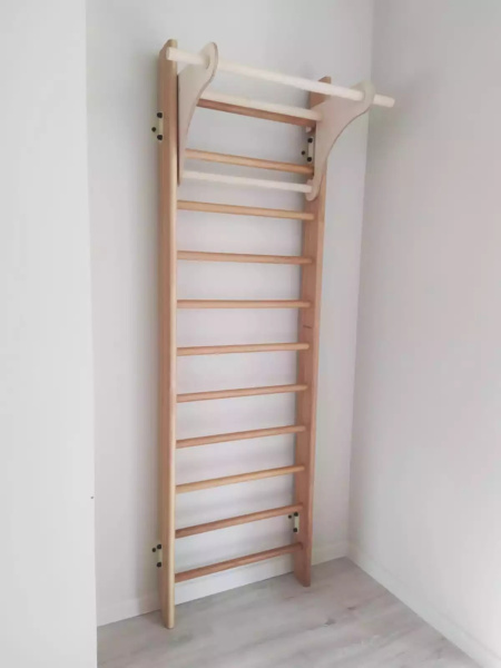 Турник деревянный навесной для шведской стенки