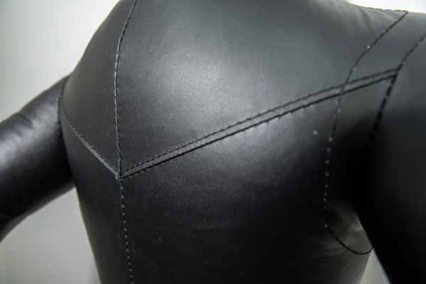 Манекен для борьбы Двуногий TOTALBOX ткань ПВХ, черн, 120-20